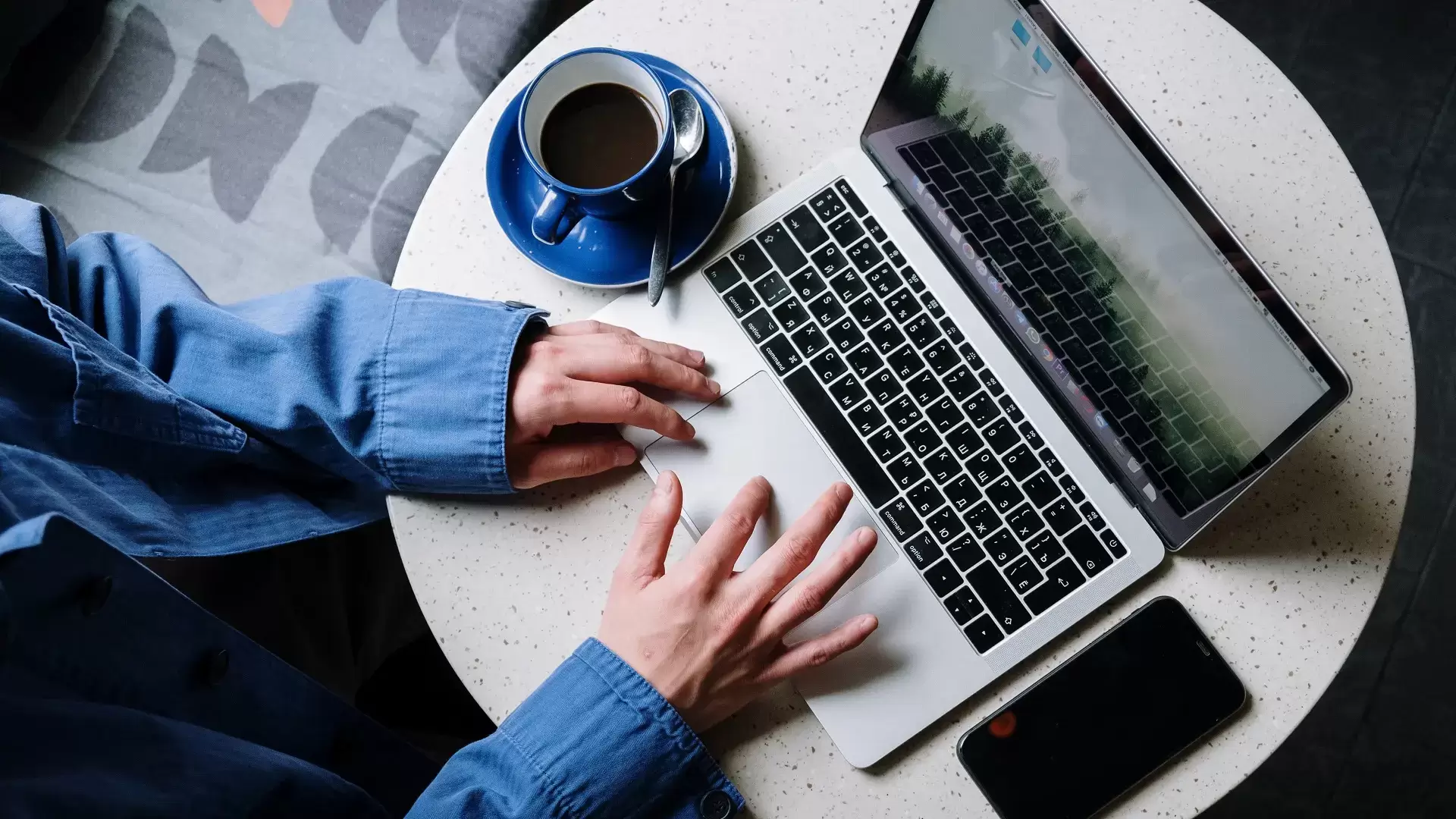 آشنایی با مسکلات کیبورد لپ تاپ ام اس آی