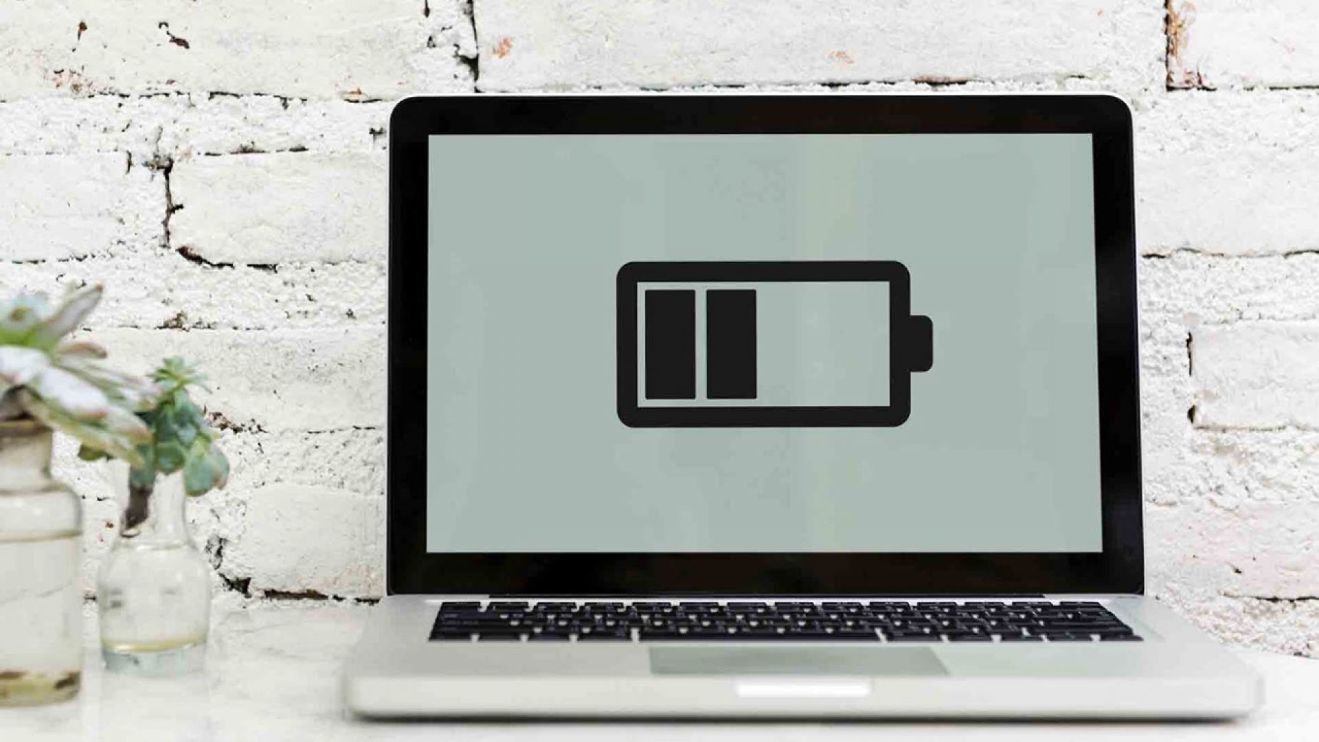 6 ابزار تست سلامت باتری لپ تاپ شارپ